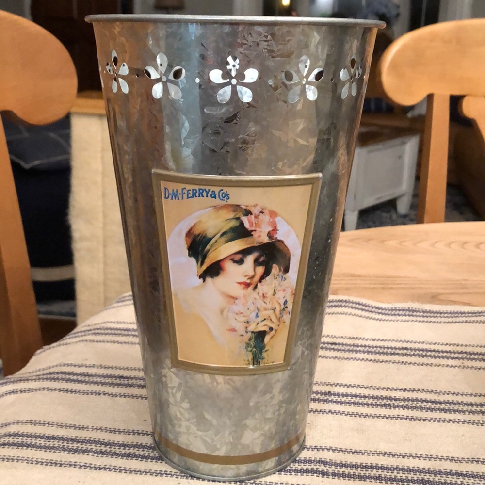 Pretty galvanized vase vintage picture